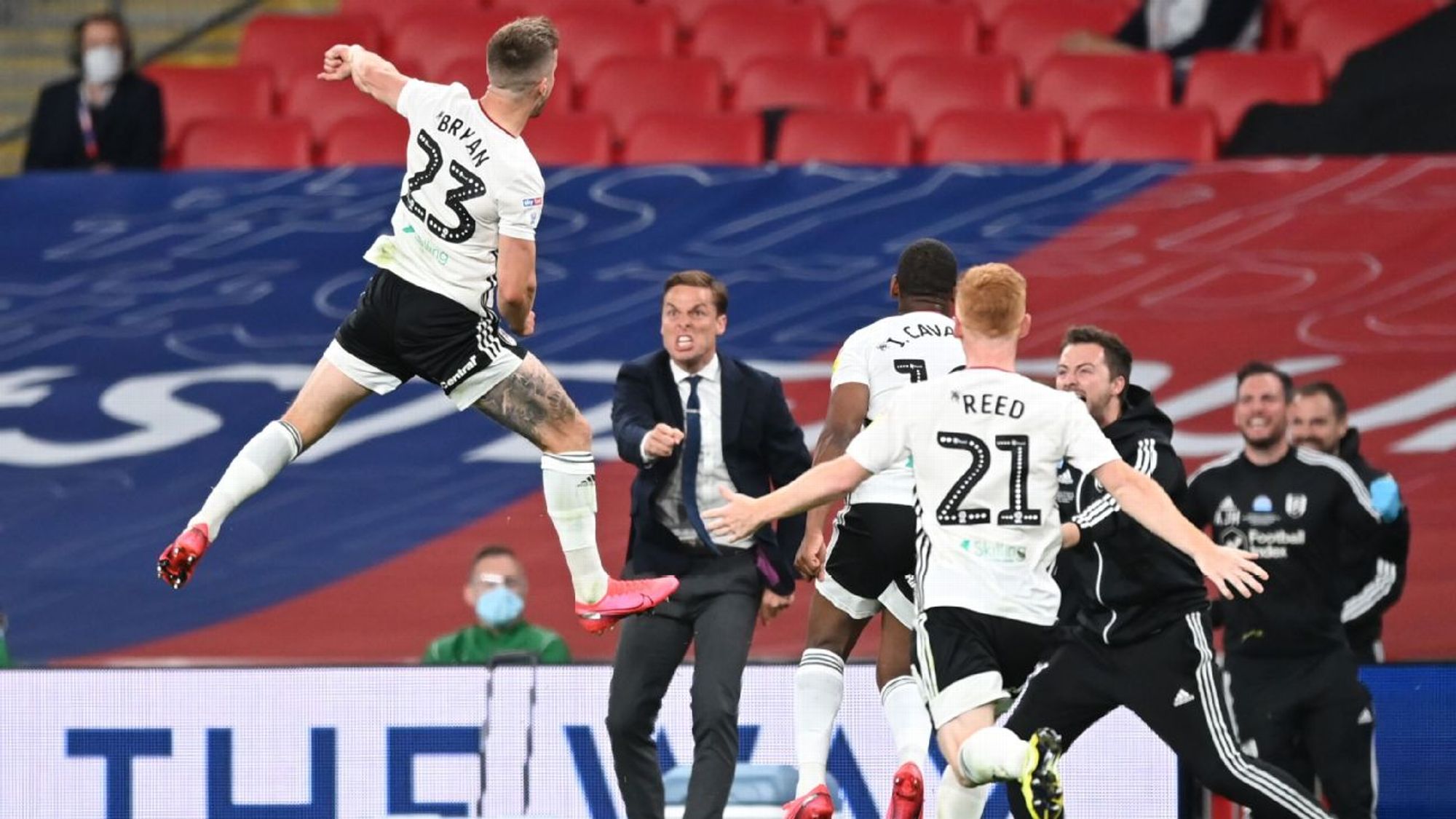 球员需要在 球员需要在